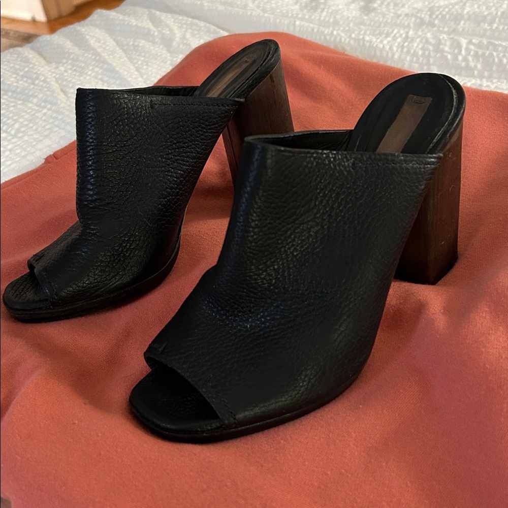 Reed Krakoff Black Pebbled Leather Peep Toe Mules